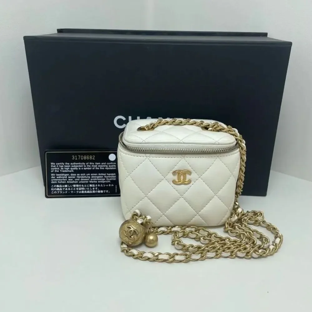 Chanel Women Pre-Loved Bag Very Good Condition